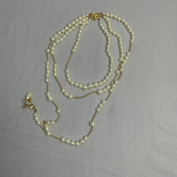 Vivienne Westwood Irregular Gold Necklace - Picture 4 of 10